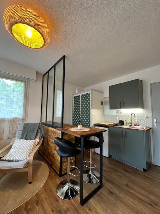 Appart Cosy, Balcon, Parking Cherbourg-en-Cotentin Exterior photo
